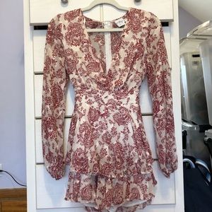 Princess Polly romper💕